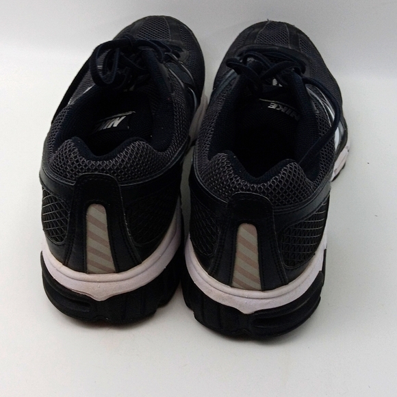 NIKE AIRE MOTO 8 - Picture 4 of 5